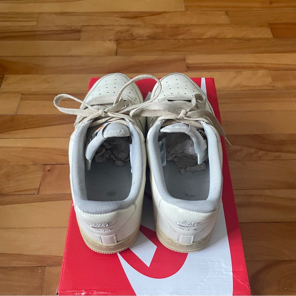 Nike Wmns Air Force 1 '07 LX 'Coconut Milk' Size 6.5W - Picture 4 of 5